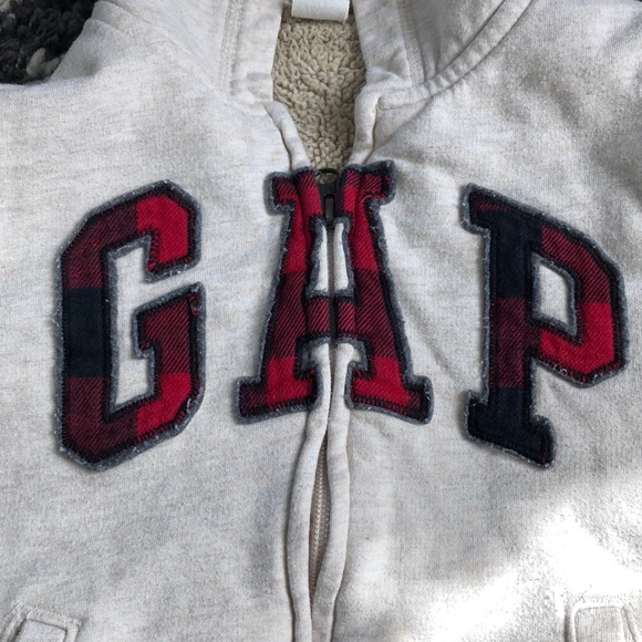 GAP fleece lined sweatshirt - Picture 2 of 4